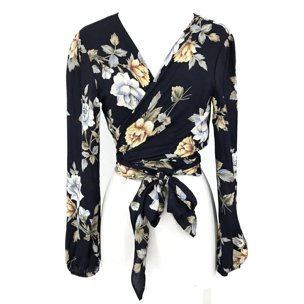 New Flynn Skye Thats A Wrap Crop Top Womens L Black Cream Floral